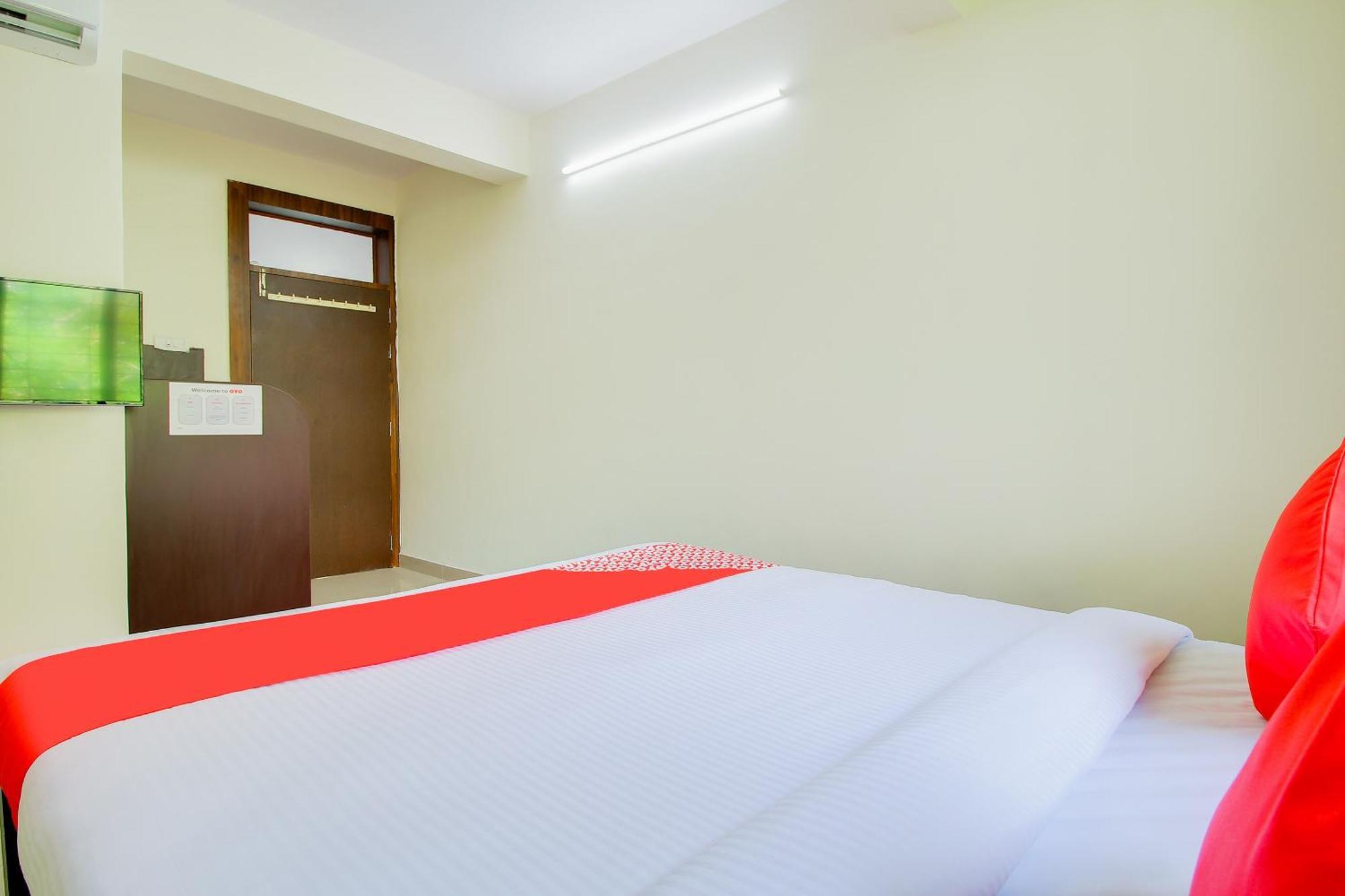Hotel O Galaxy Near Inox Pune Dış mekan fotoğraf