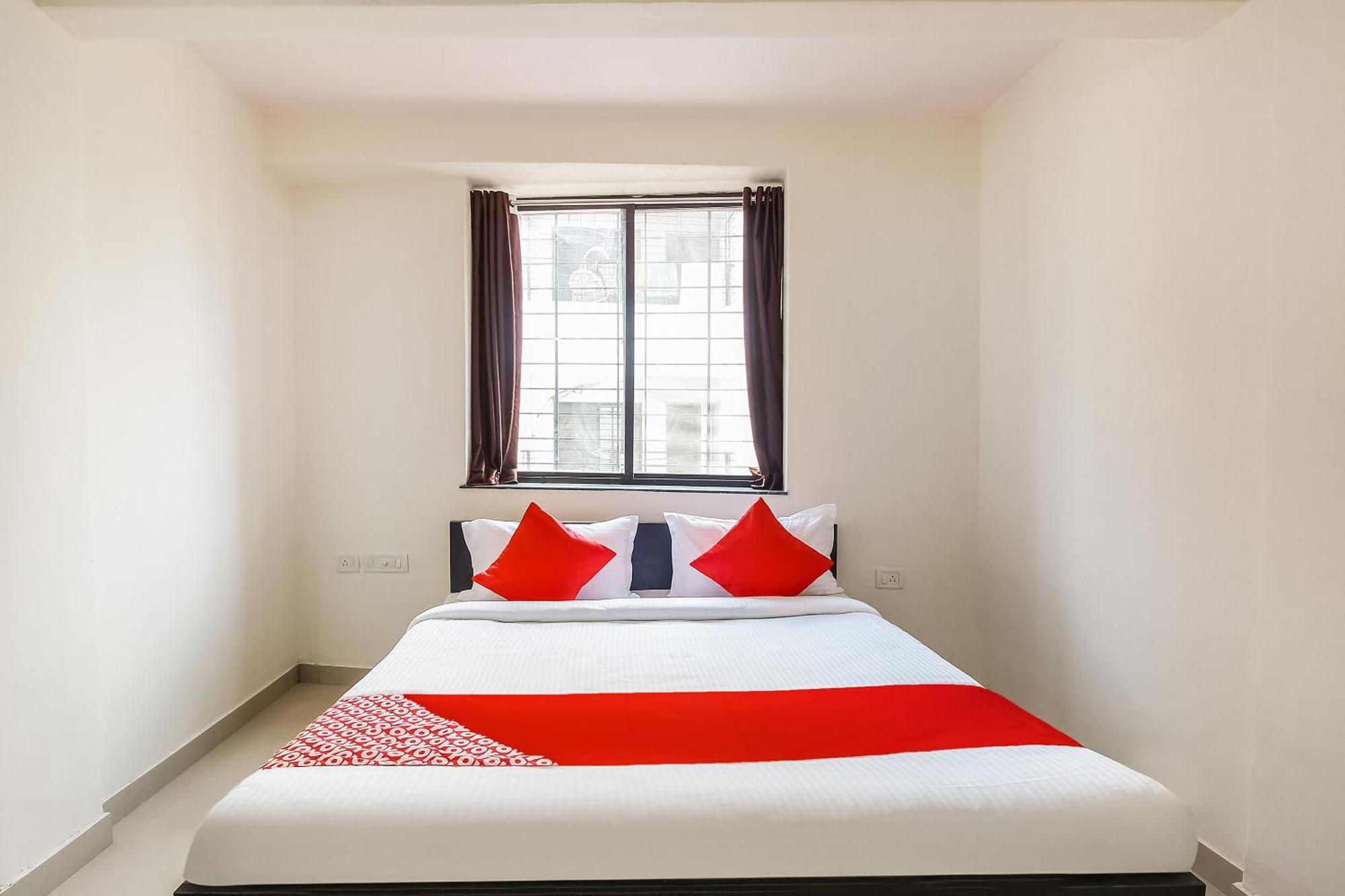Hotel O Galaxy Near Inox Pune Dış mekan fotoğraf