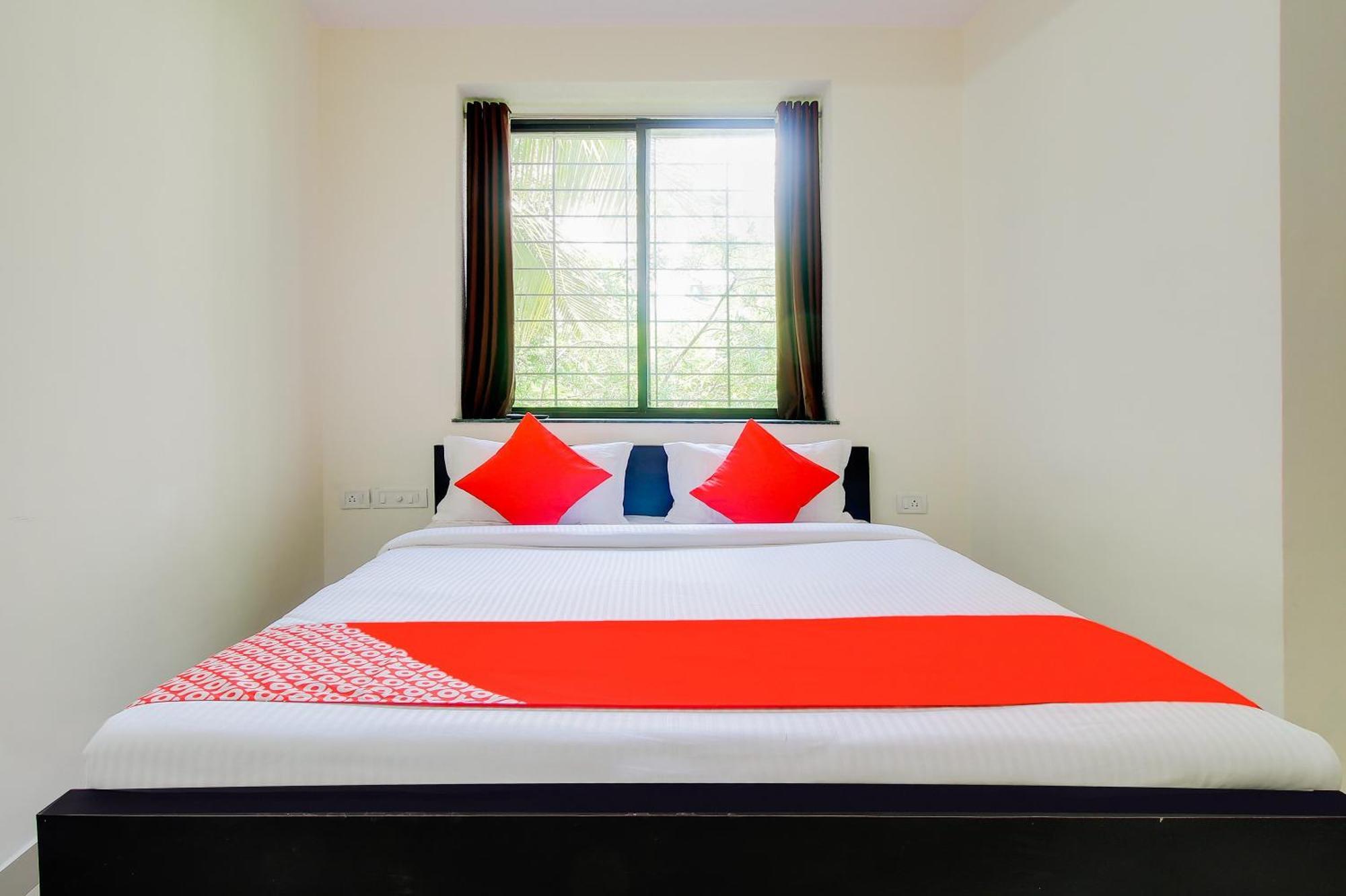 Hotel O Galaxy Near Inox Pune Dış mekan fotoğraf