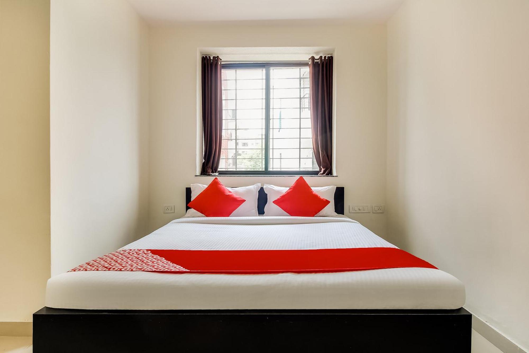 Hotel O Galaxy Near Inox Pune Dış mekan fotoğraf