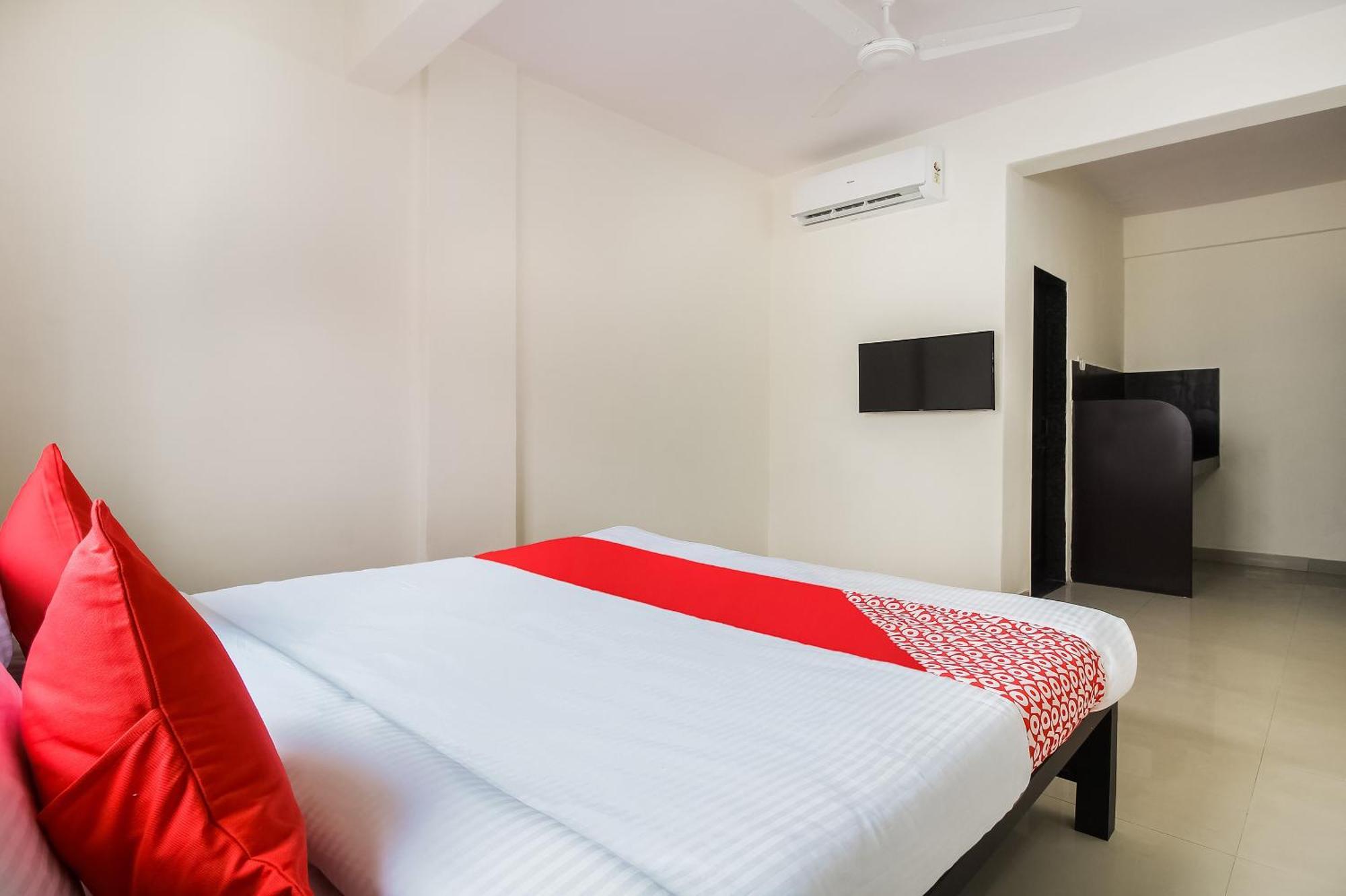 Hotel O Galaxy Near Inox Pune Dış mekan fotoğraf