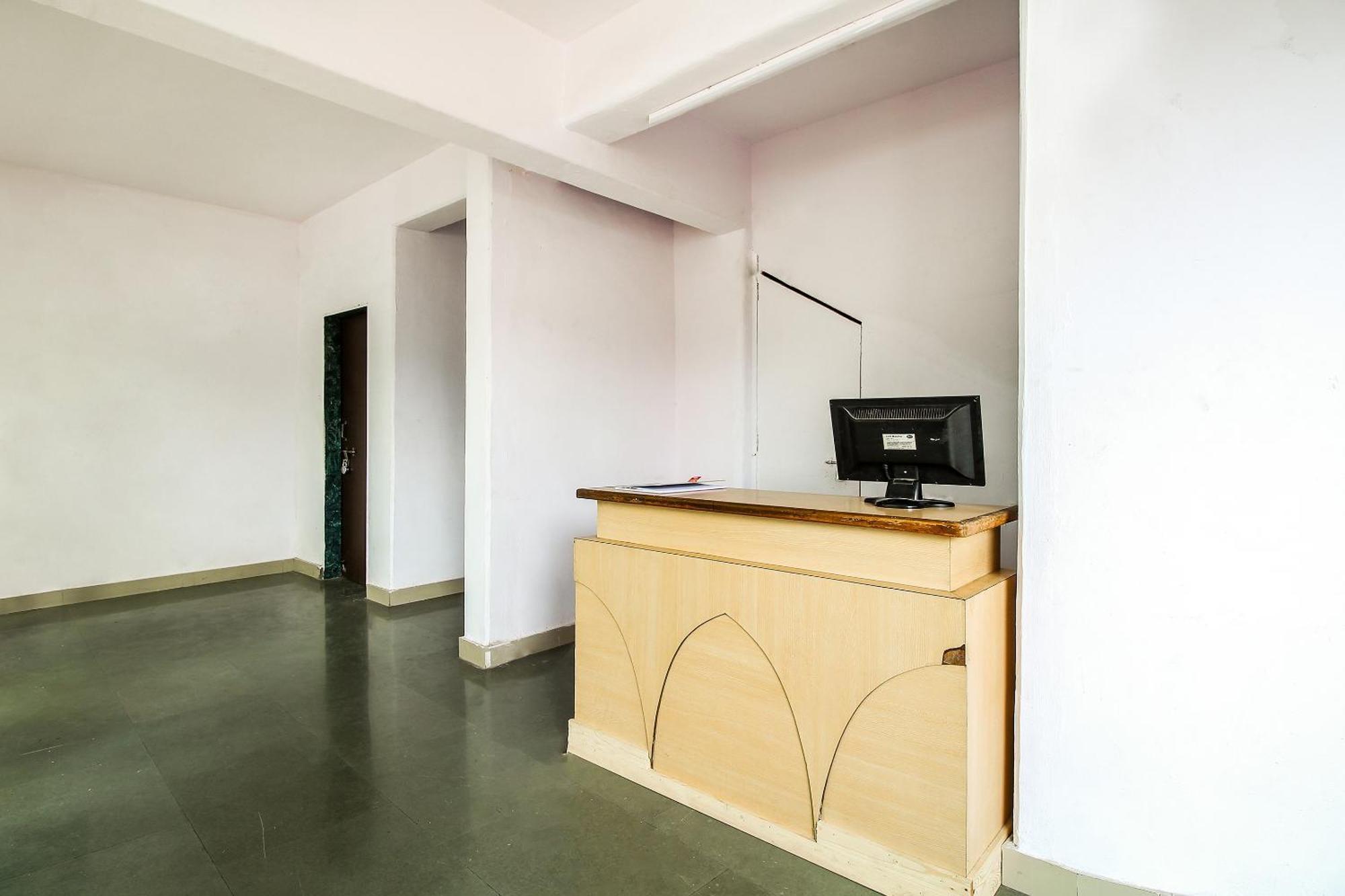 Hotel O Galaxy Near Inox Pune Dış mekan fotoğraf